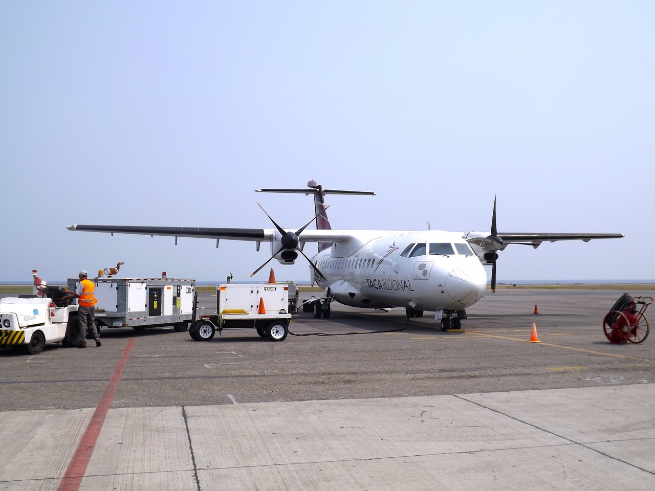 深圳小森機(jī)長最新招聘啟航，開啟航空夢(mèng)想之旅